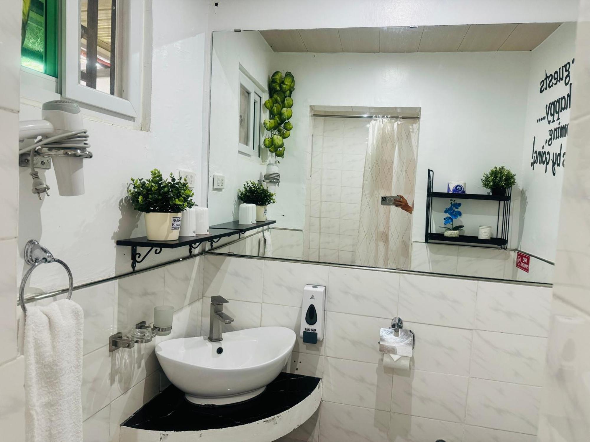 Vickybella'S Funadise Private Resort Cauayan  Zewnętrze zdjęcie